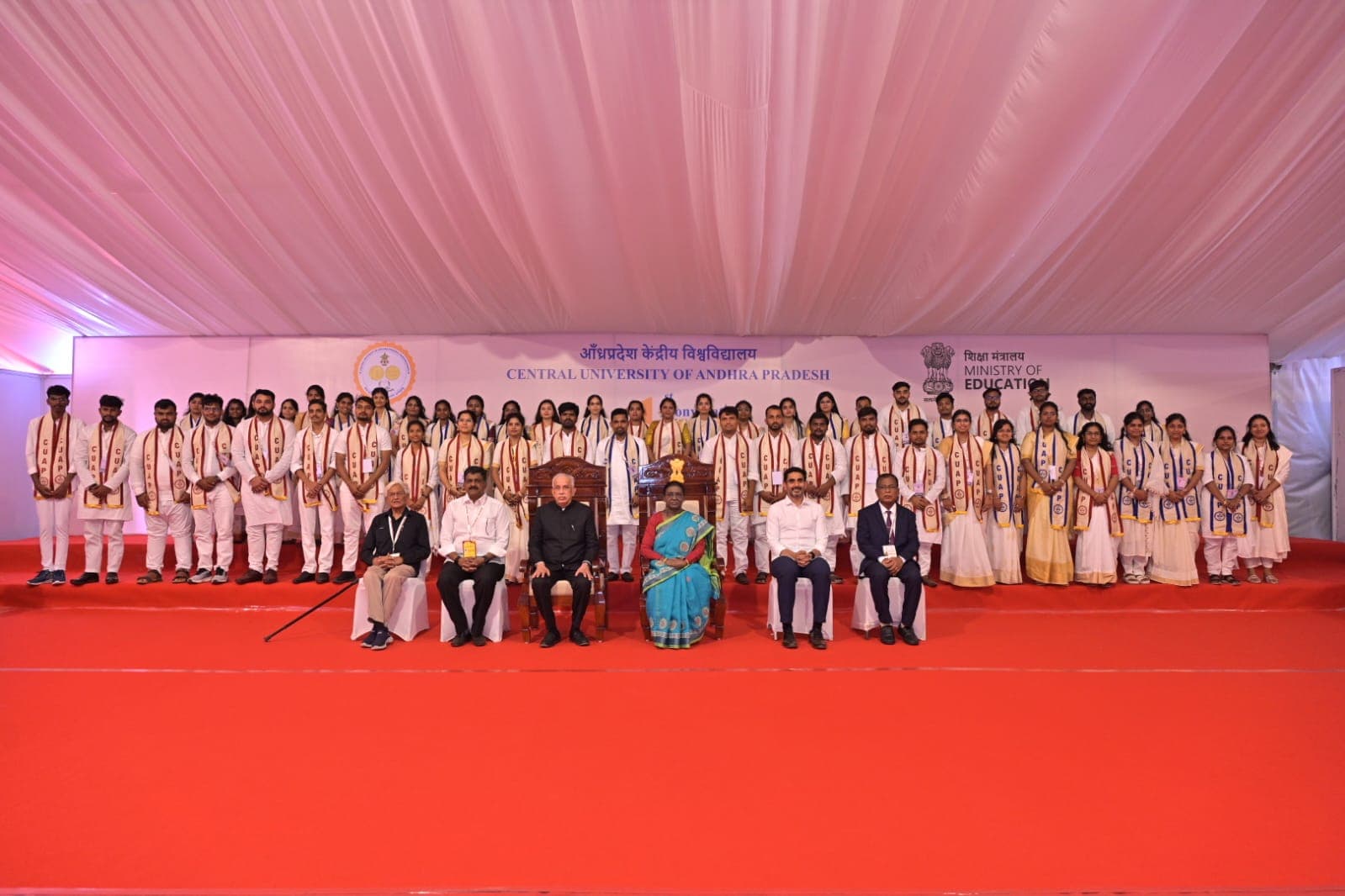 President Droupadi Murmu Urges Students to Embrace Innovation at CUAP's First Convocation