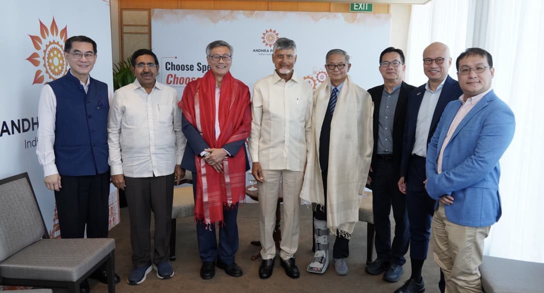 Chandrababu Naidu Invites National University of Singapore to Establish Campus in Amaravati