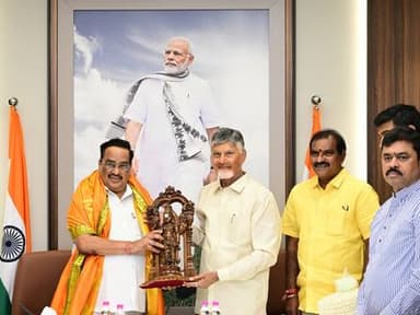 Chief Minister N. Chandrababu Naidu met Union Jal Shakti Minister C.R. Patil in New Delhi