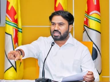 SAAP Chairman Ravi Naidu addresses the media on the Mega DSC recruitment issue at the TDP Central Office in Mangalagiri.