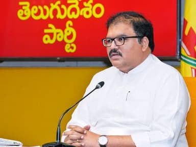 Swachha Andhra Corporation Chairman Kommareddy Pattabhi Ram