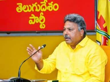 TDP spokesperson Appasani Rajesh addressing a press conference at Mangalagiri