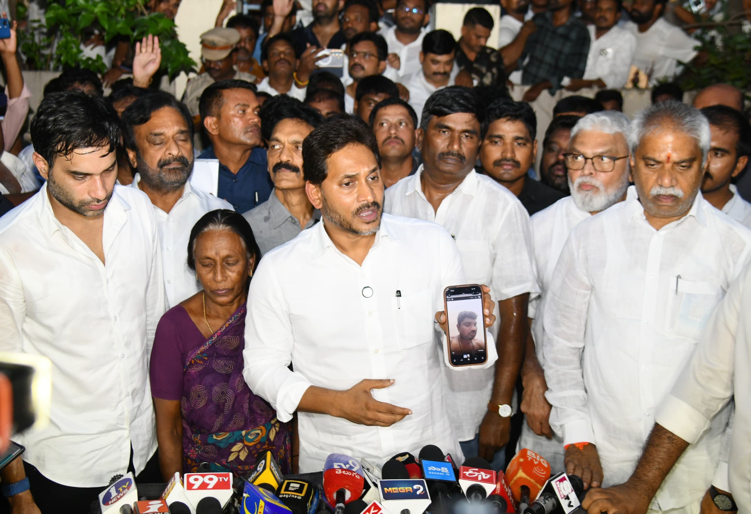 YS Jagan Demands CBI Probe into Sai Krishna Custodial Death